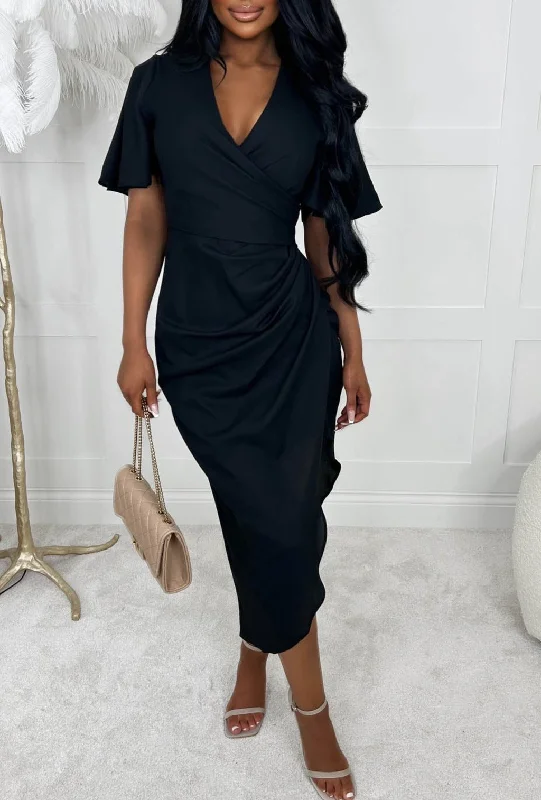 Classic Love Black Short Sleeve Ruched Detail Midi Dress